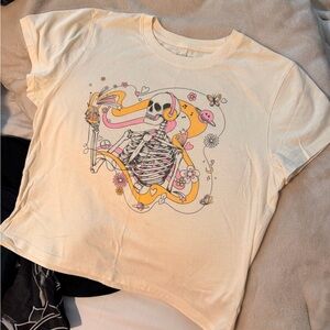 American Eagle Outfitters Cream Skeleton Graphic Tee